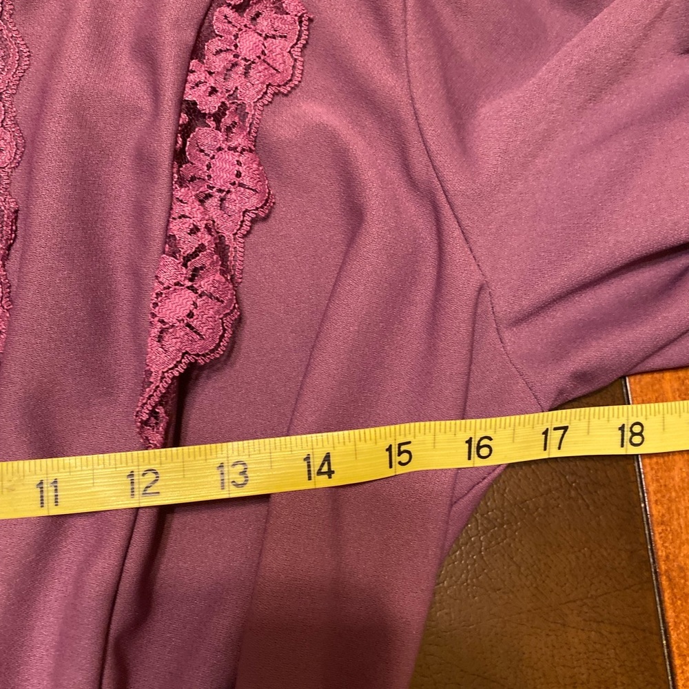 Vintage Plum Lace-Trim Midi Dress - Picture 9 of 11